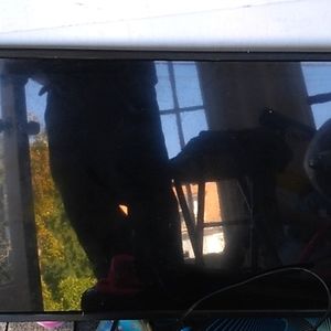 wall mount working television flay screen $119 original